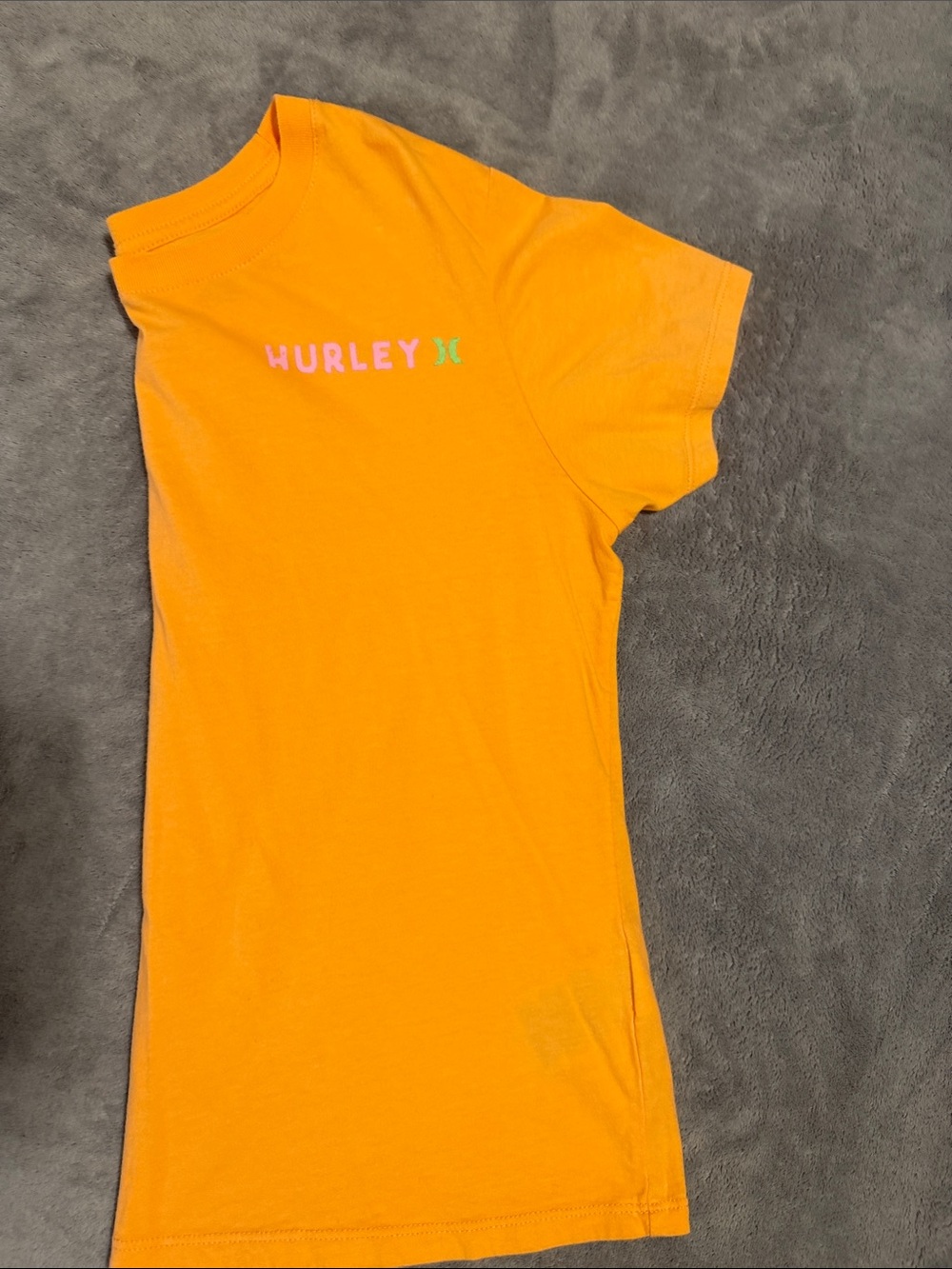Hurley PEACH Tee with Multicolor Logo